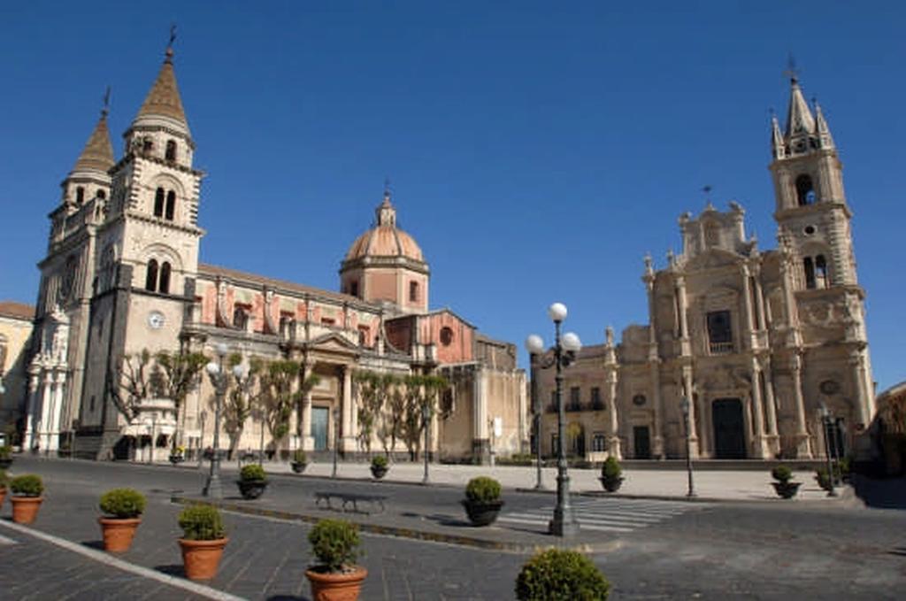 Apartamento Come In Sicily La Pietra Monaca Acireale Exterior foto
